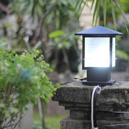 Villa Bale Seni Mataram Exteriér fotografie