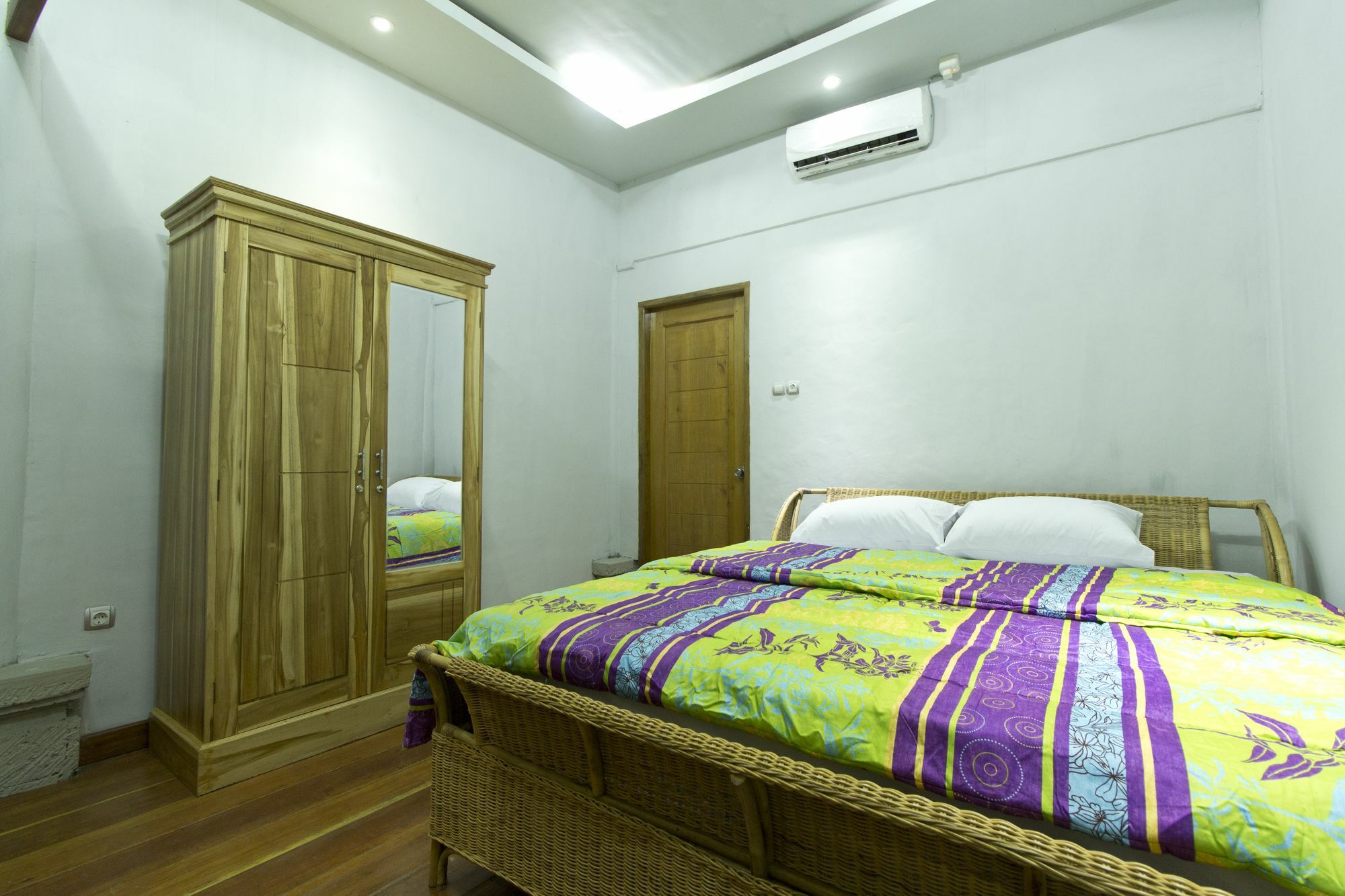 Villa Bale Seni Mataram Exteriér fotografie