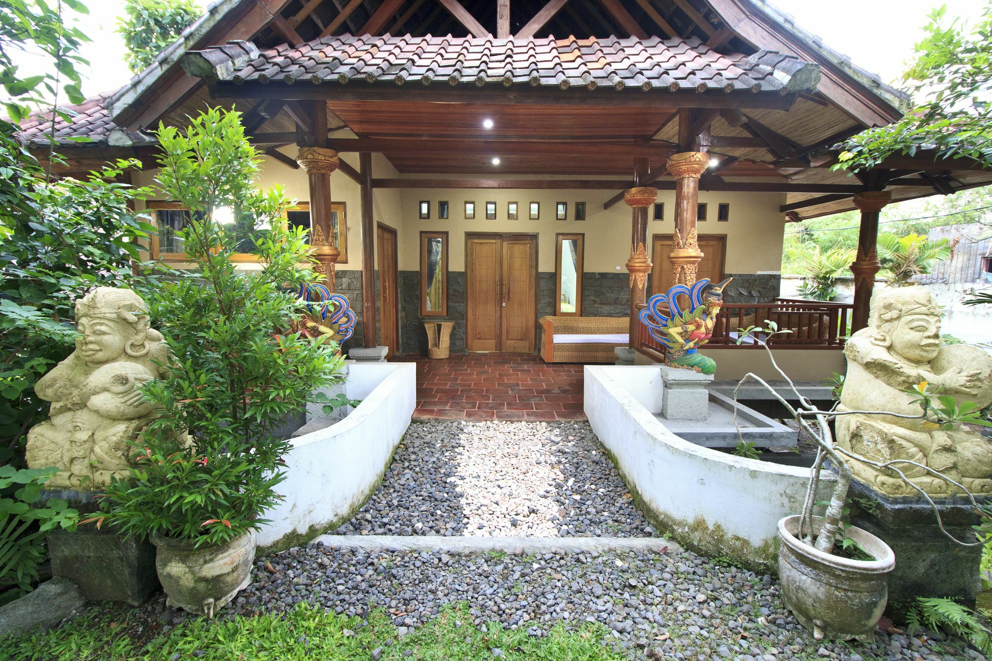 Villa Bale Seni Mataram Exteriér fotografie